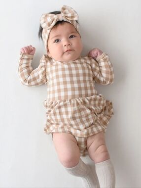 Kyte BABY Long Sleeve Twirl Bodysuit Dress In Gingham Bisque 3T